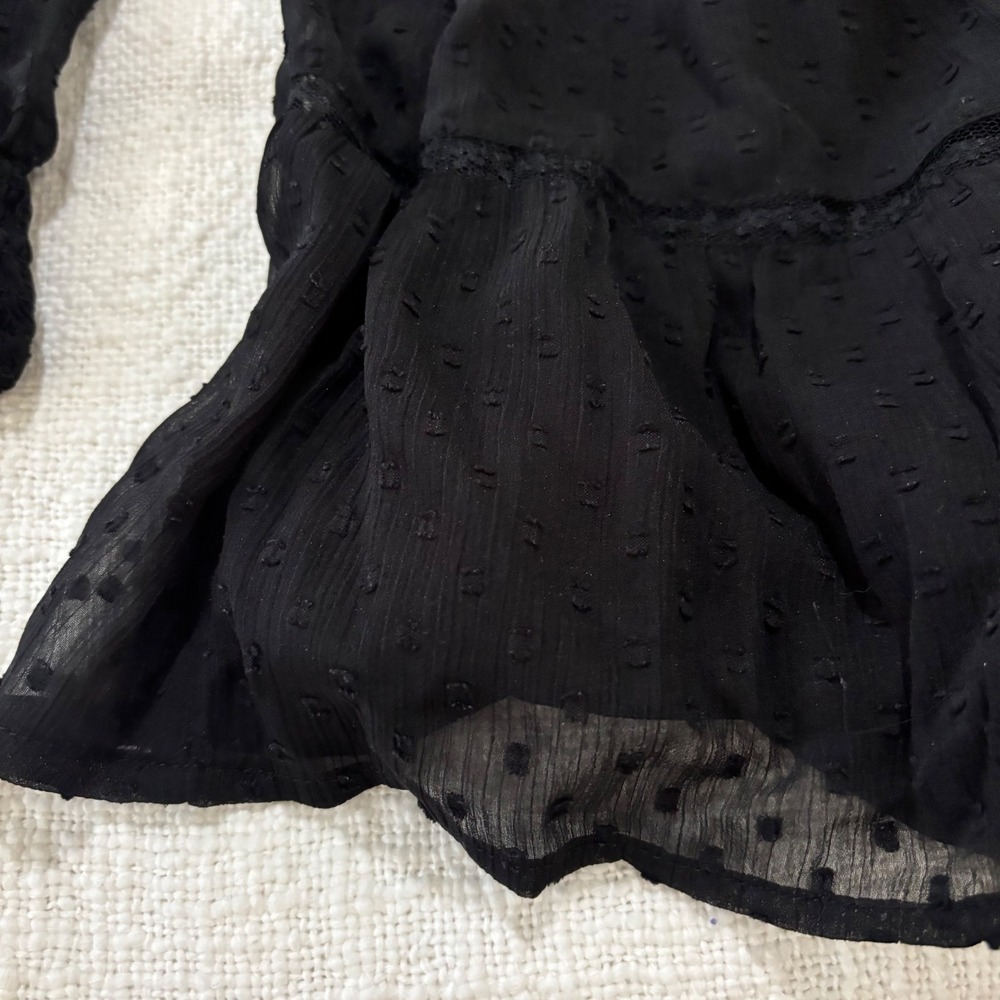 Hollister Black Clip Dot Tiered Lace Trim Smocked Mini Dress Womens Large - Picture 5 of 6